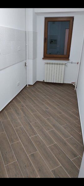 Sebastian, apropiere parc.